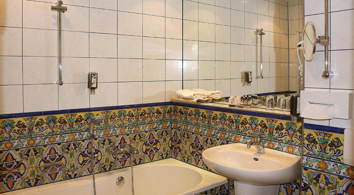 Hotel Spanischer Hof Gröditz Kültér fotó