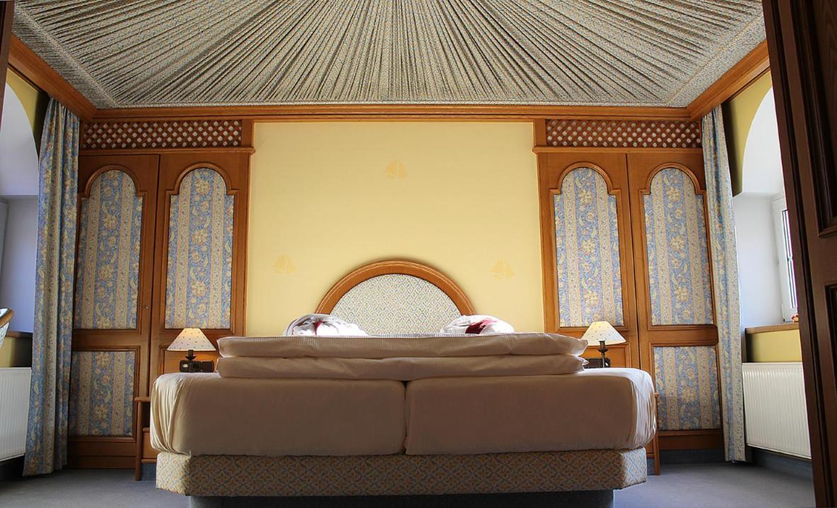 Hotel Spanischer Hof Gröditz Kültér fotó